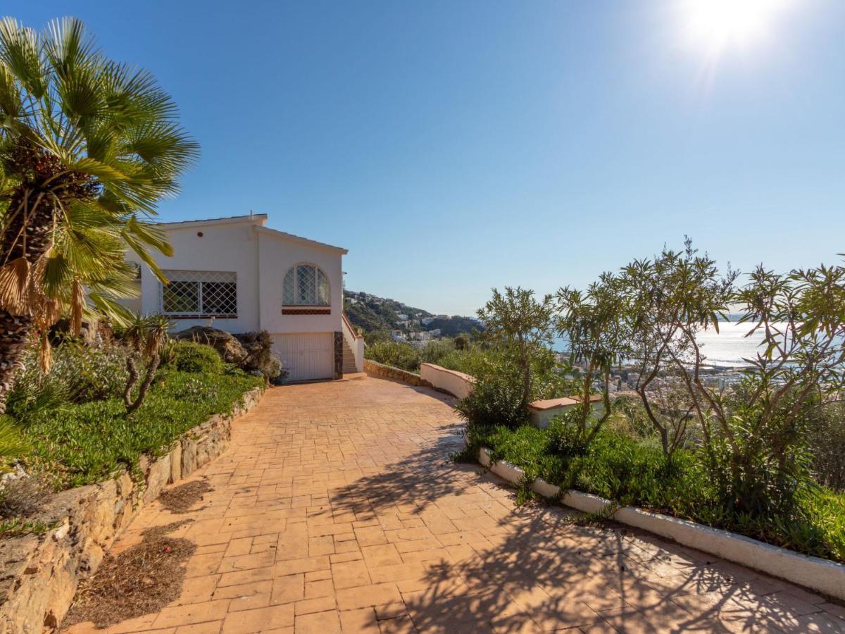 Holiday Home Villa Cecilia By Interhome Roses Exterior photo